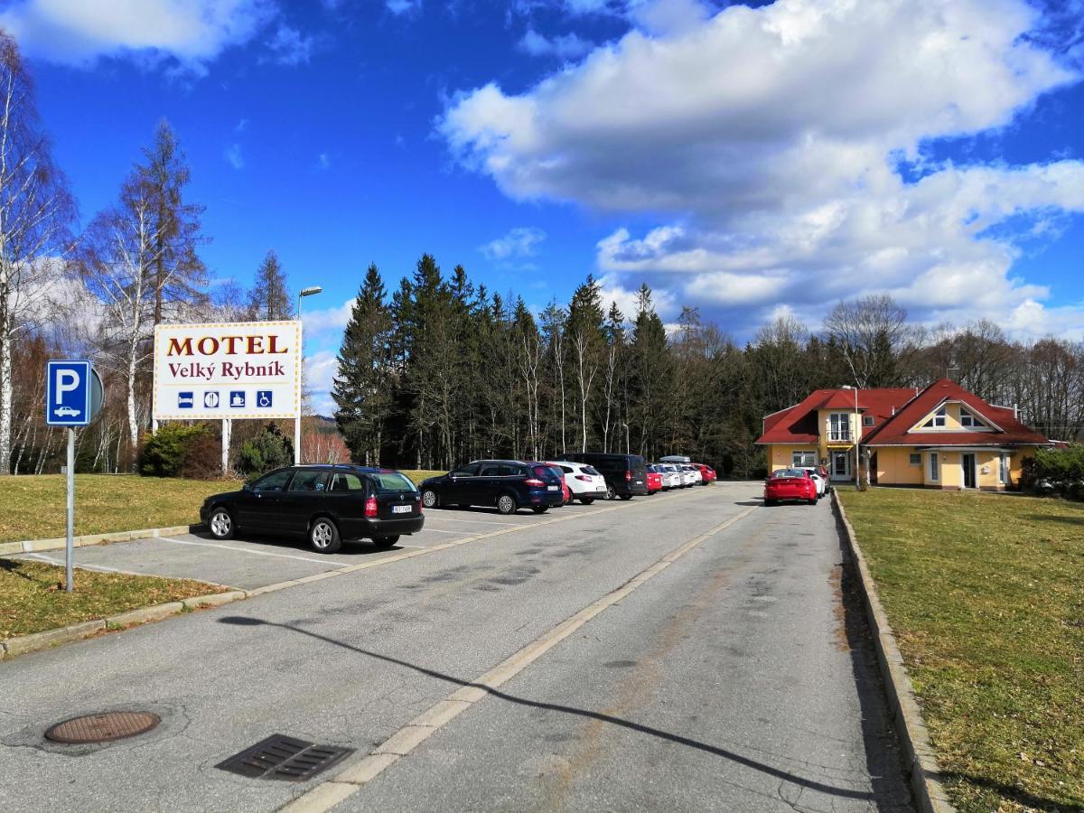 Motel Velky Rybnik Dehtare  Exteriör bild
