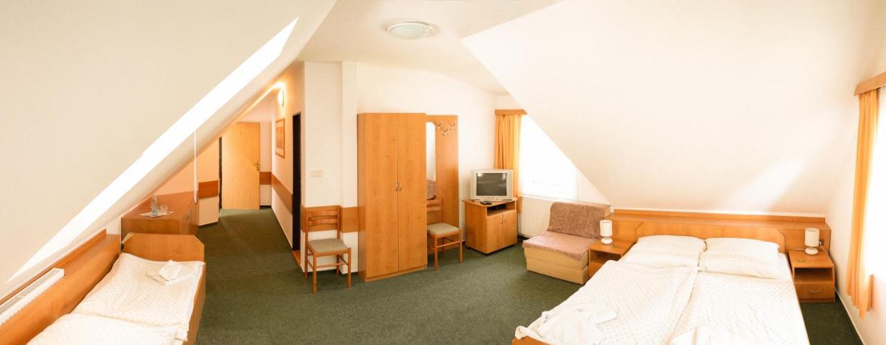 Motel Velky Rybnik Dehtare  Exteriör bild